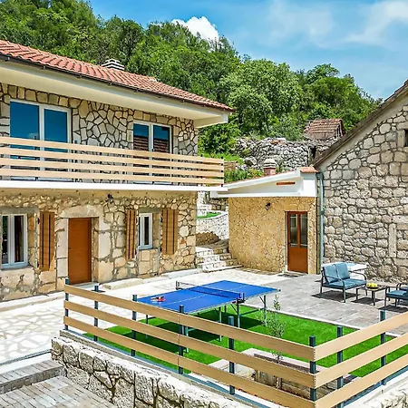 Holiday home 3 Bedroom Awesome In *